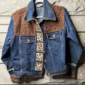 MARISOL Denimn Embellished Jacket Women's Sm/Med Lots‎ Of Detail
